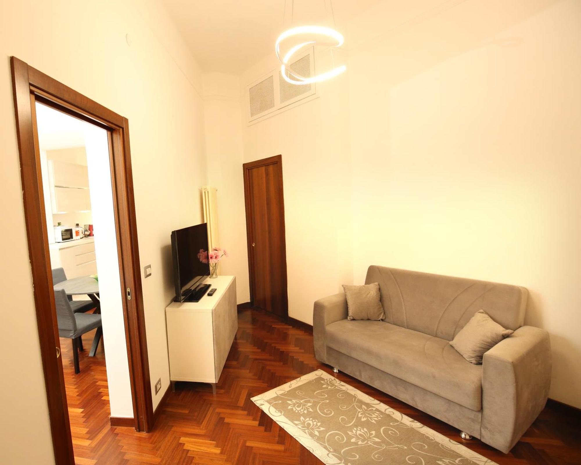 Armuzzi Garden, Roma E Mare Apartment *