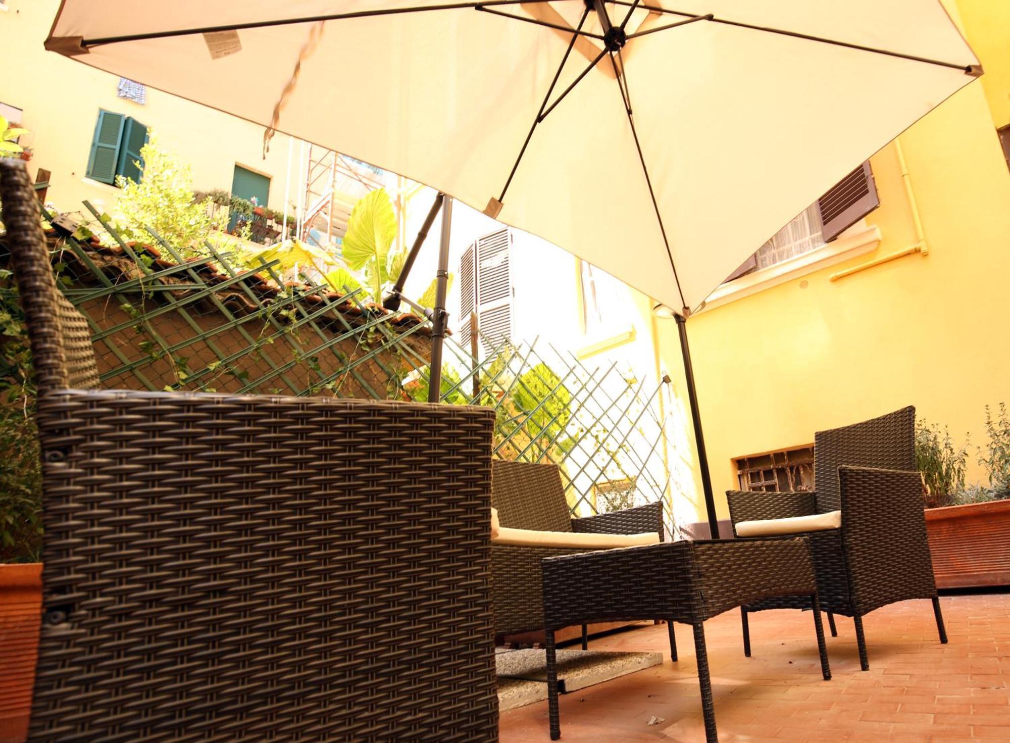 Armuzzi Garden, Roma E Mare *
