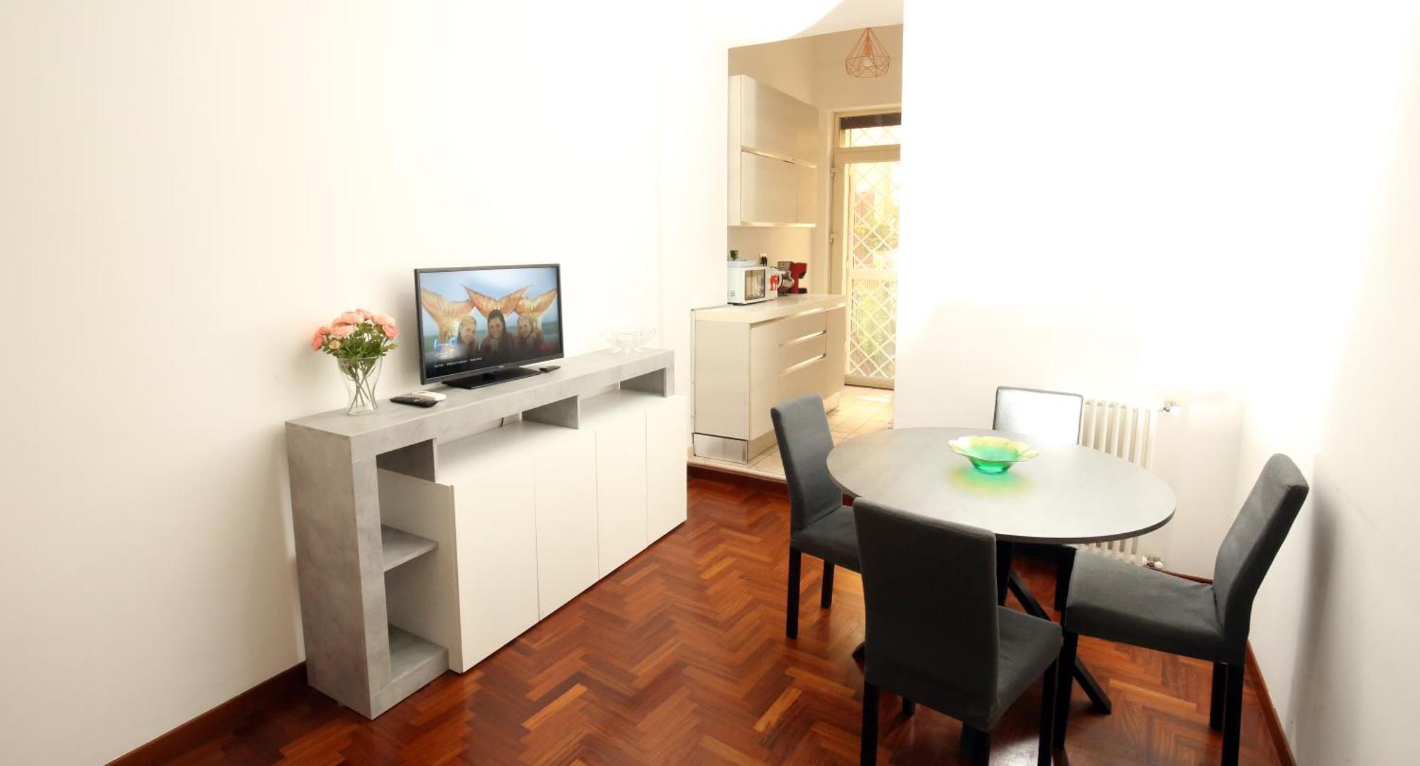 Apartment Armuzzi Garden, Roma E Mare *